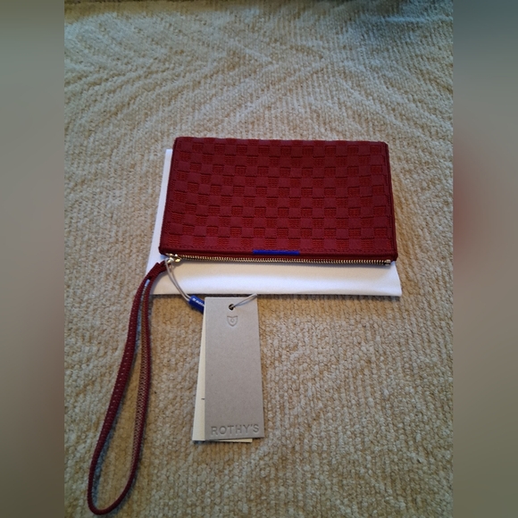 ROTHY'S The Wallet Wristlet in Cranberry - Picture 2 of 4
